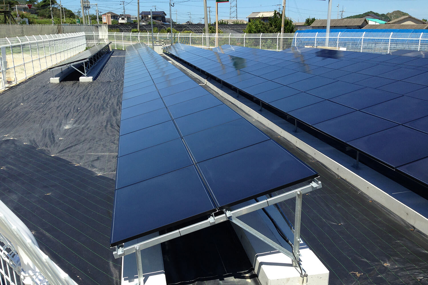 2013年 太陽光発電事業 開始